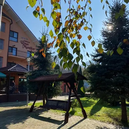Pensiunea Roua Muntilor 4*